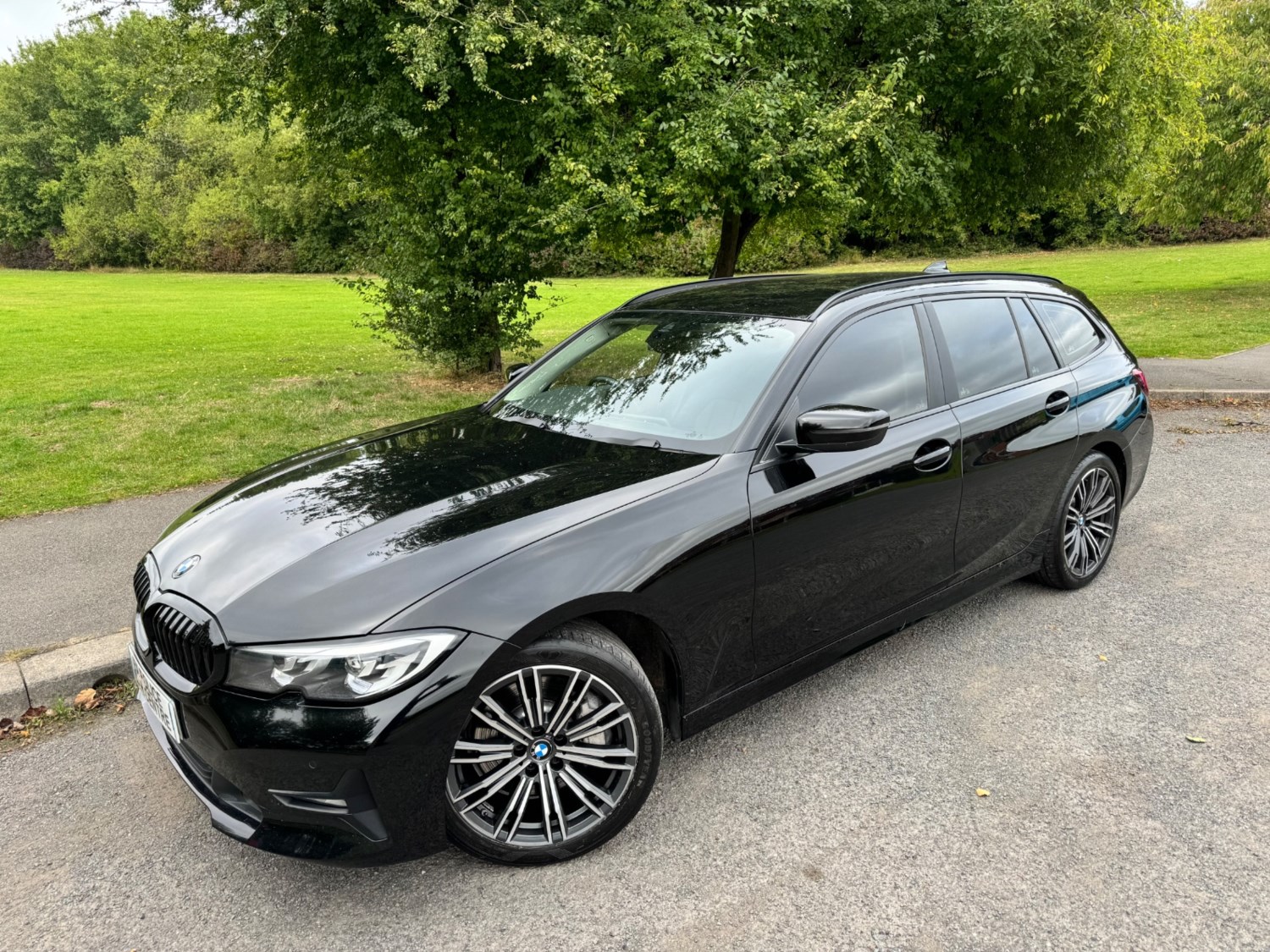 BMW 3 Series Listing Image