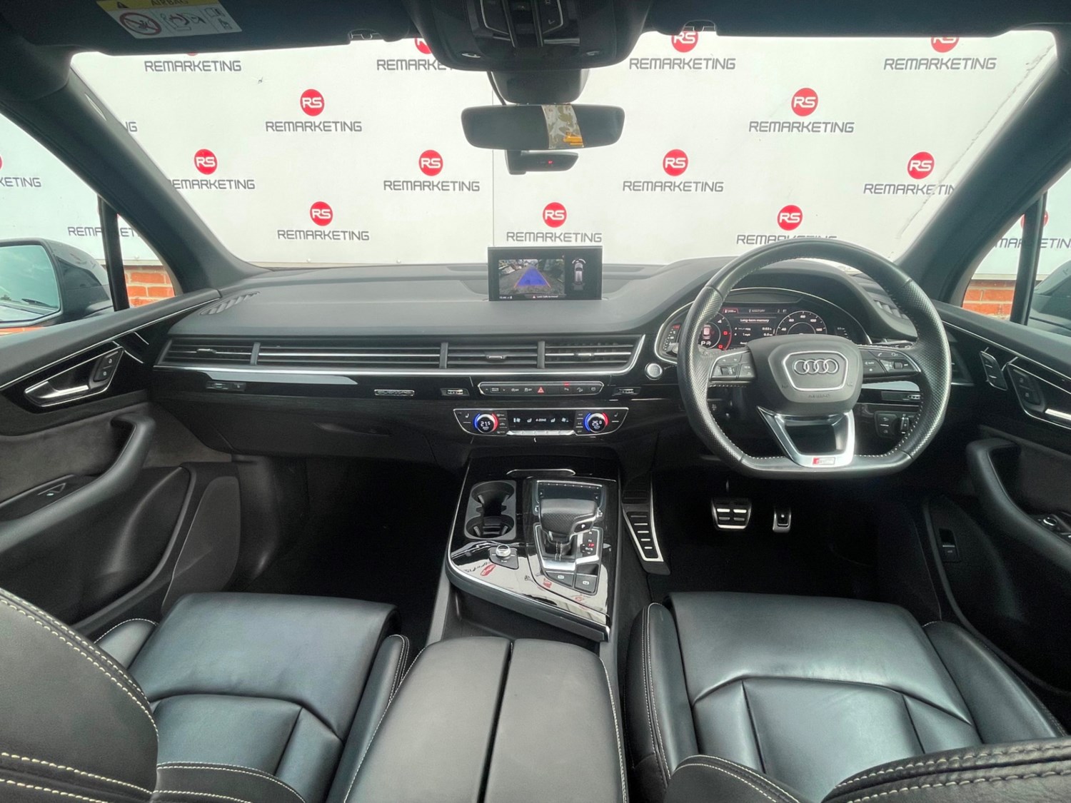 Audi Q7 Listing Image