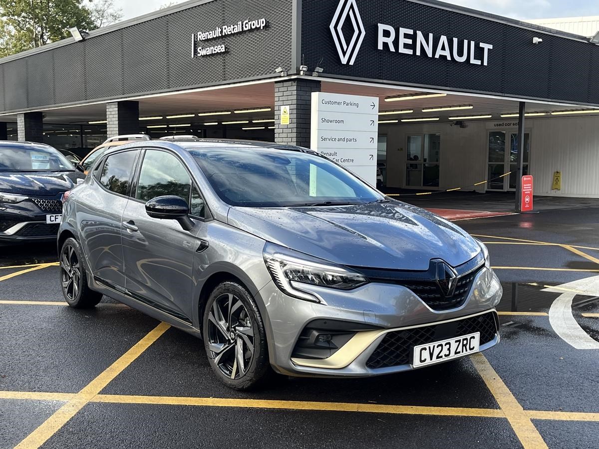 Renault Clio Listing Image