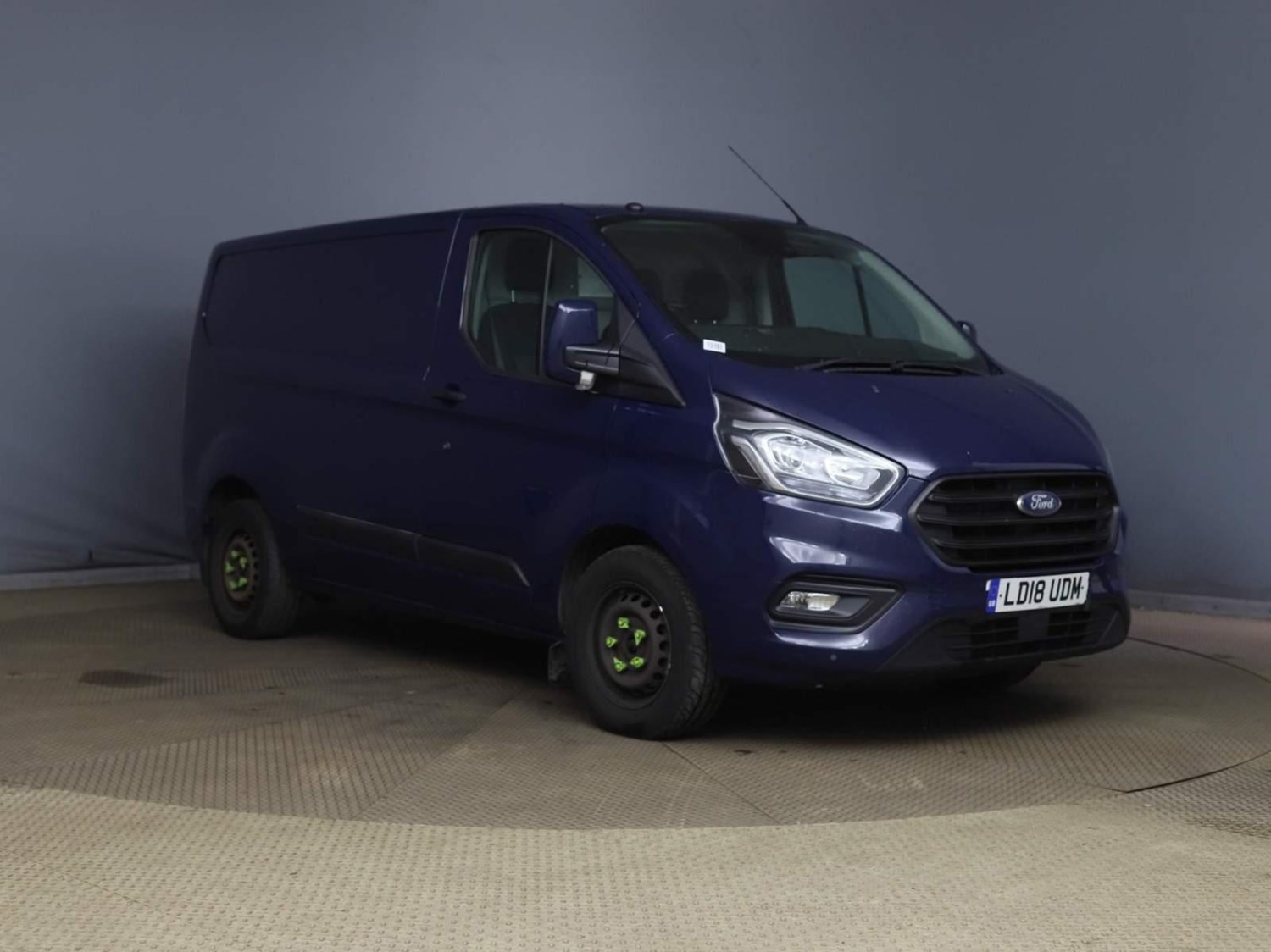 Ford Transit Custom Listing Image