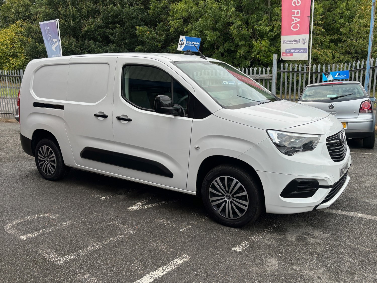 Vauxhall Combo Listing Image