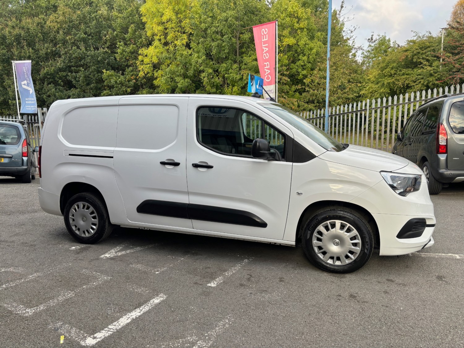 Vauxhall Combo Listing Image