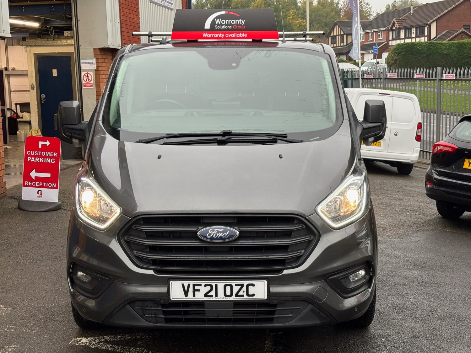 Ford Transit Custom Listing Image