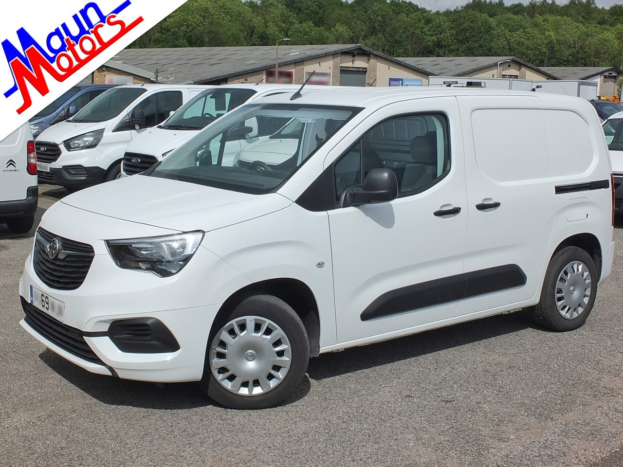 Vauxhall Combo Listing Image