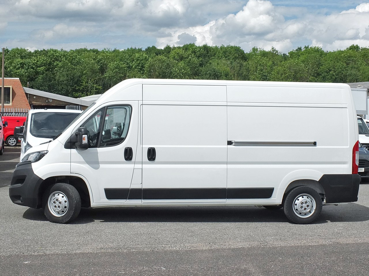 Peugeot Boxer Listing Image