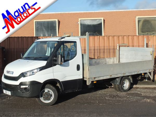 2019 (19) Iveco Daily 35C14, DROPSIDE with TAIL LIFT, DRW, 136PS Euro 6, 4.235m Flatbed Body For Sale In Sutton In Ashfield, Nottinghamshire