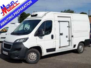 2020 70 Peugeot Boxer 335 BlueHDi 140PS S&S Professional Dual-Compartment Refrigerated FRIDGE Van 5 Doors Refrigerated Van