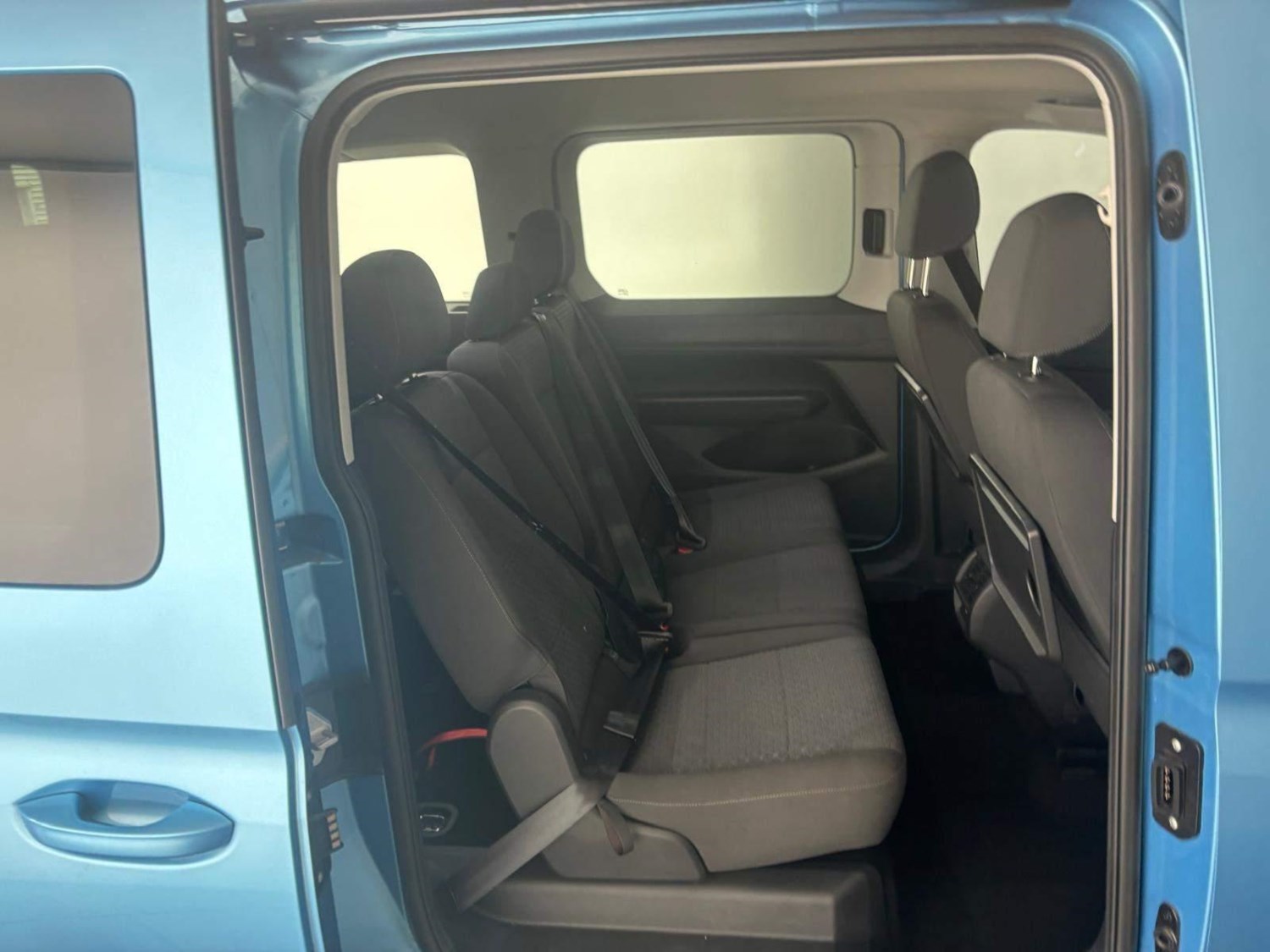 Ford Grand Tourneo Connect Listing Image