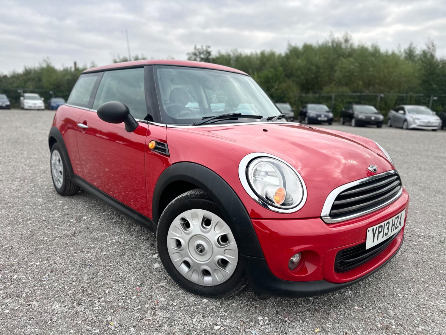 MINI Hatch Listing Image