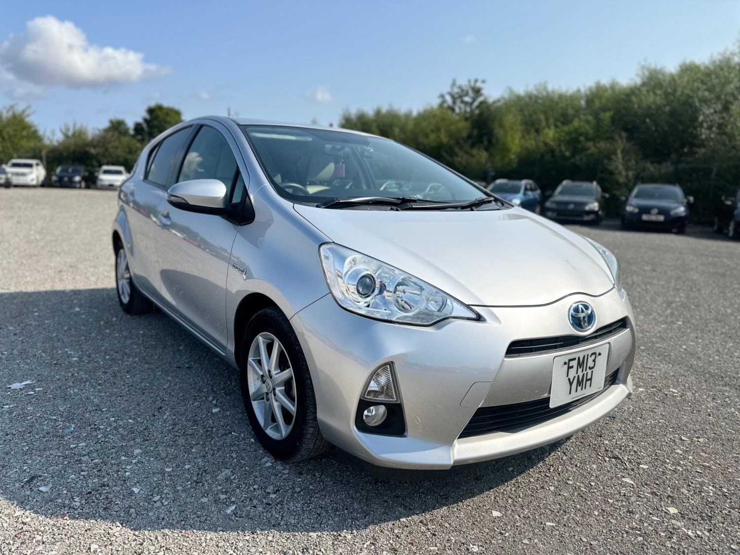 Toyota Aqua Listing Image