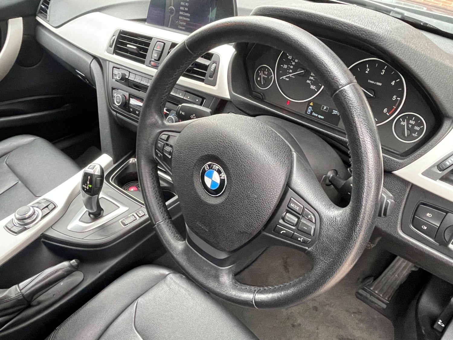 BMW 3 Series Listing Image