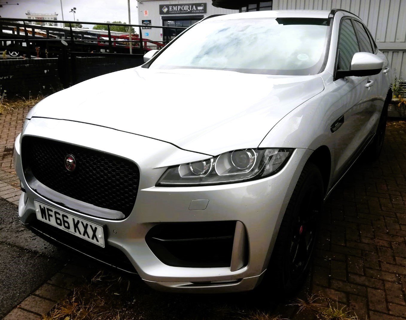 Jaguar F-PACE Listing Image