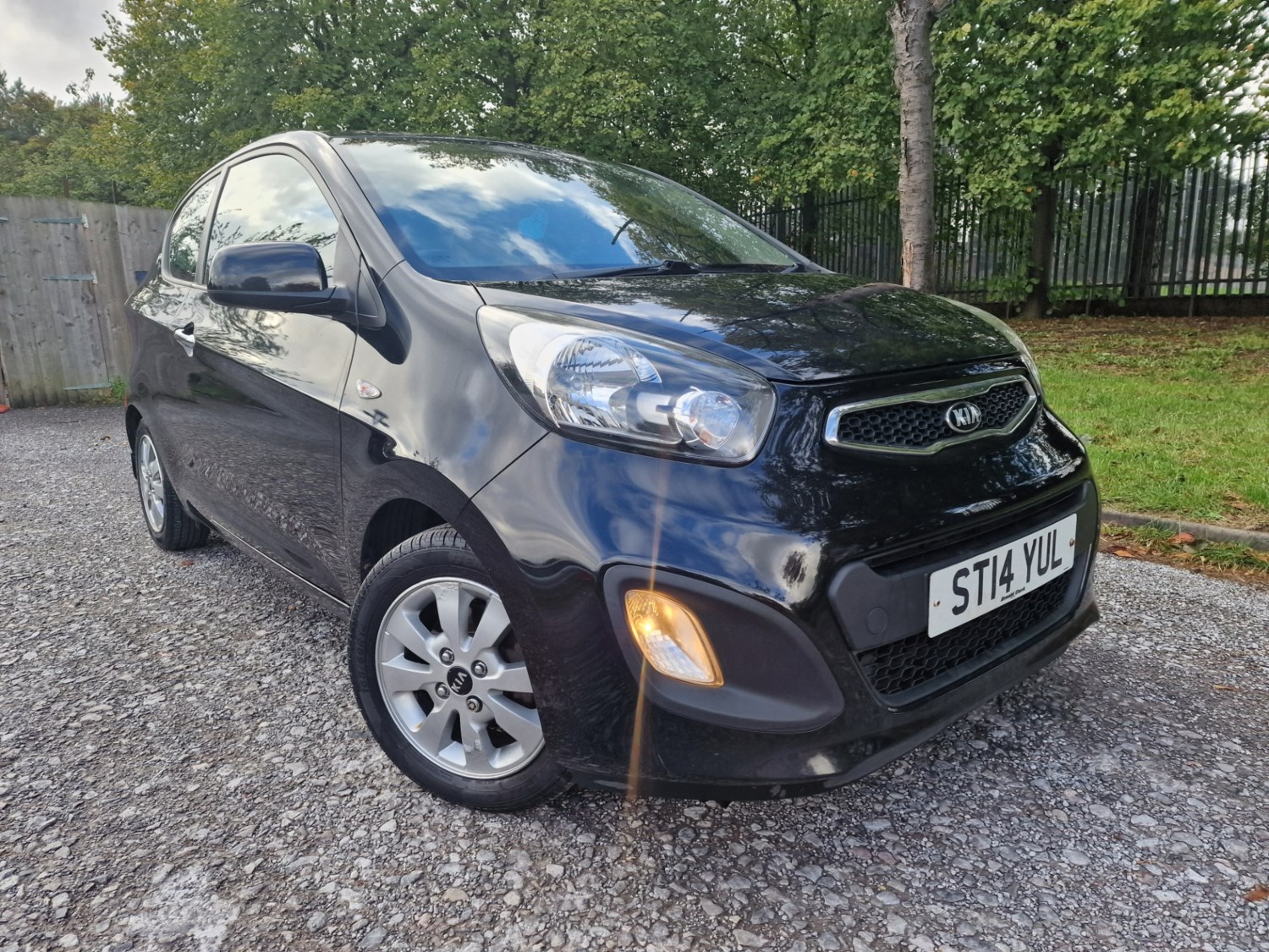 Kia Picanto Listing Image