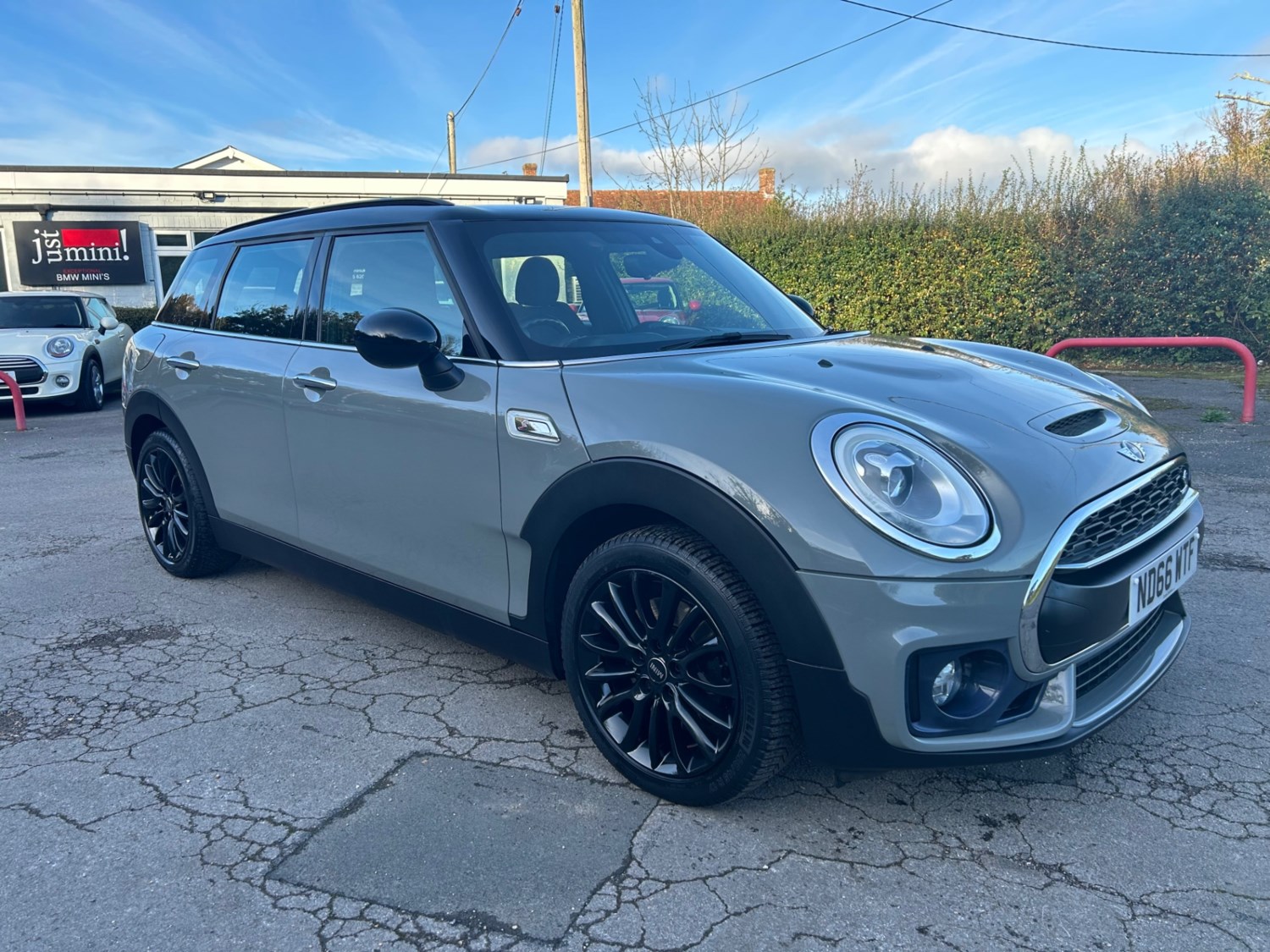 MINI Clubman Listing Image