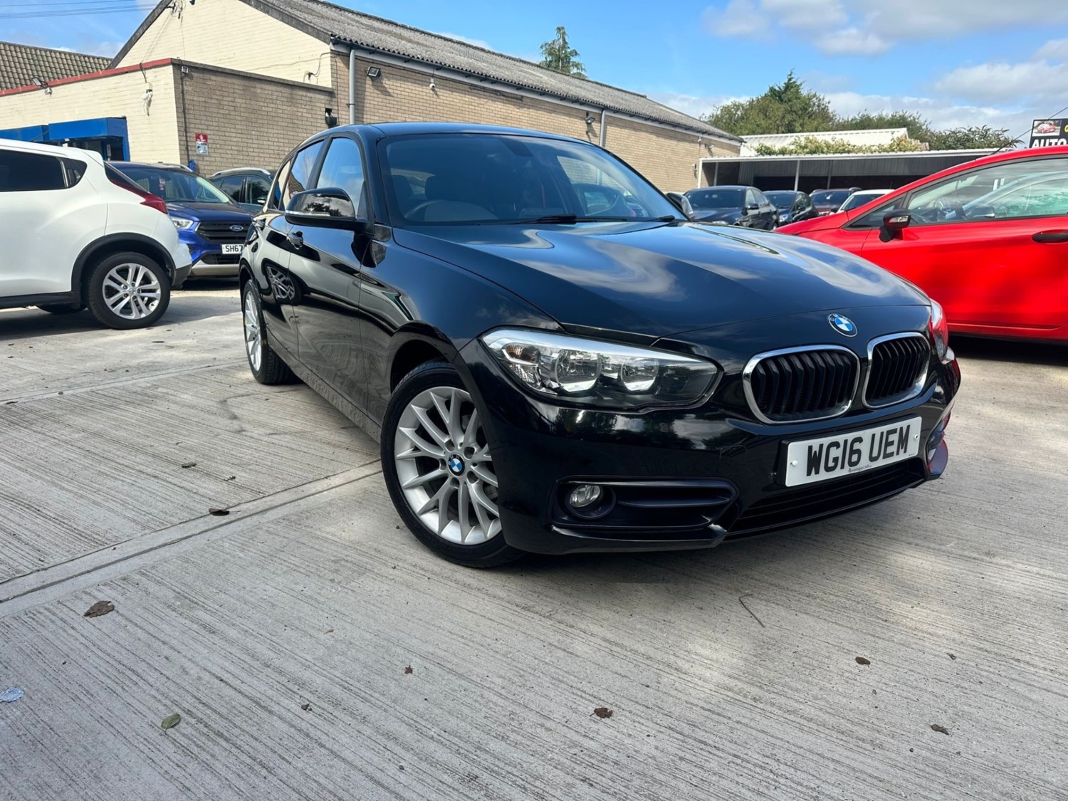 BMW 1 Series Listing Image