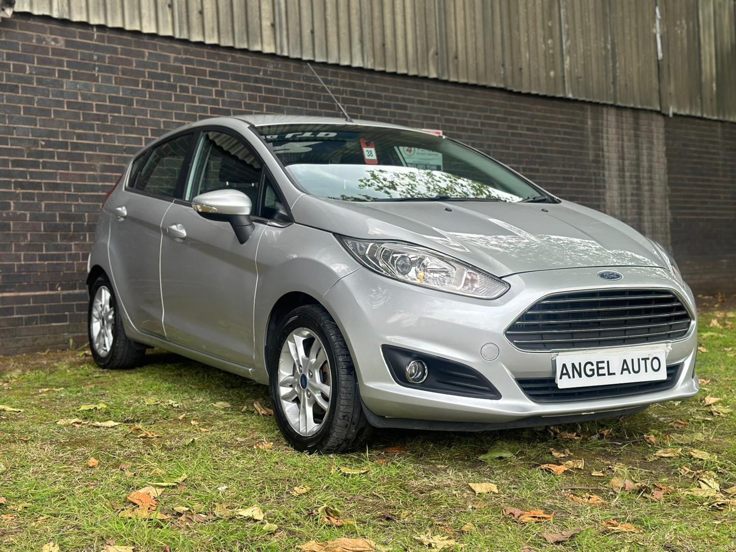 Ford Fiesta Listing Image