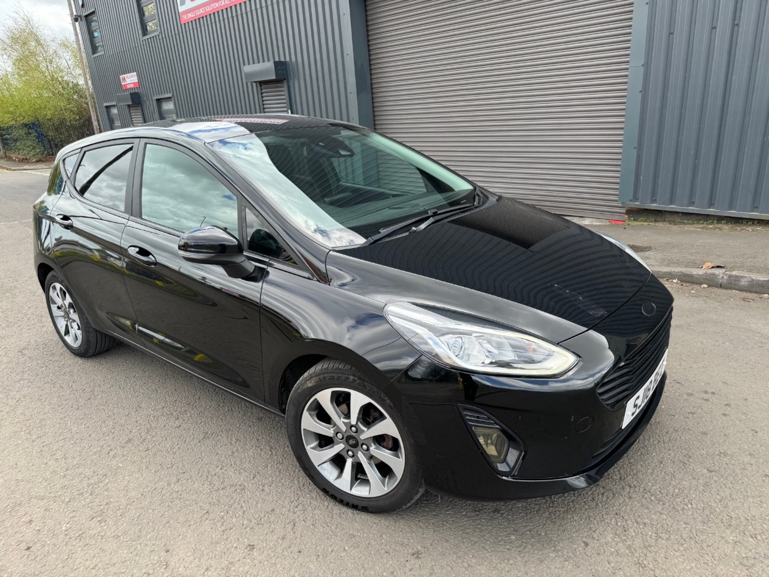 Ford Fiesta Listing Image