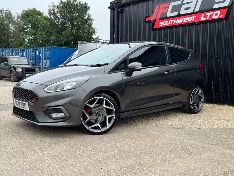 Ford Fiesta Listing Image