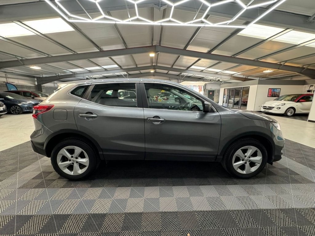 Nissan Qashqai Listing Image