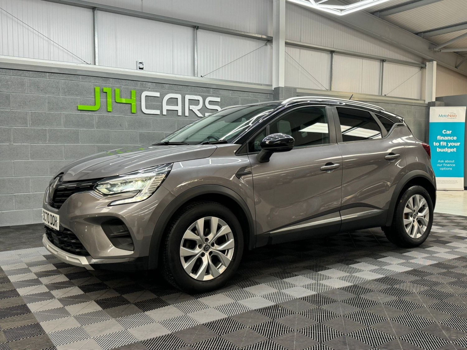 2021 used Renault Captur 1.3 TCE 130 Iconic 5dr EDC