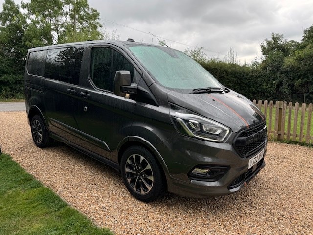 Ford Transit Custom Listing Image