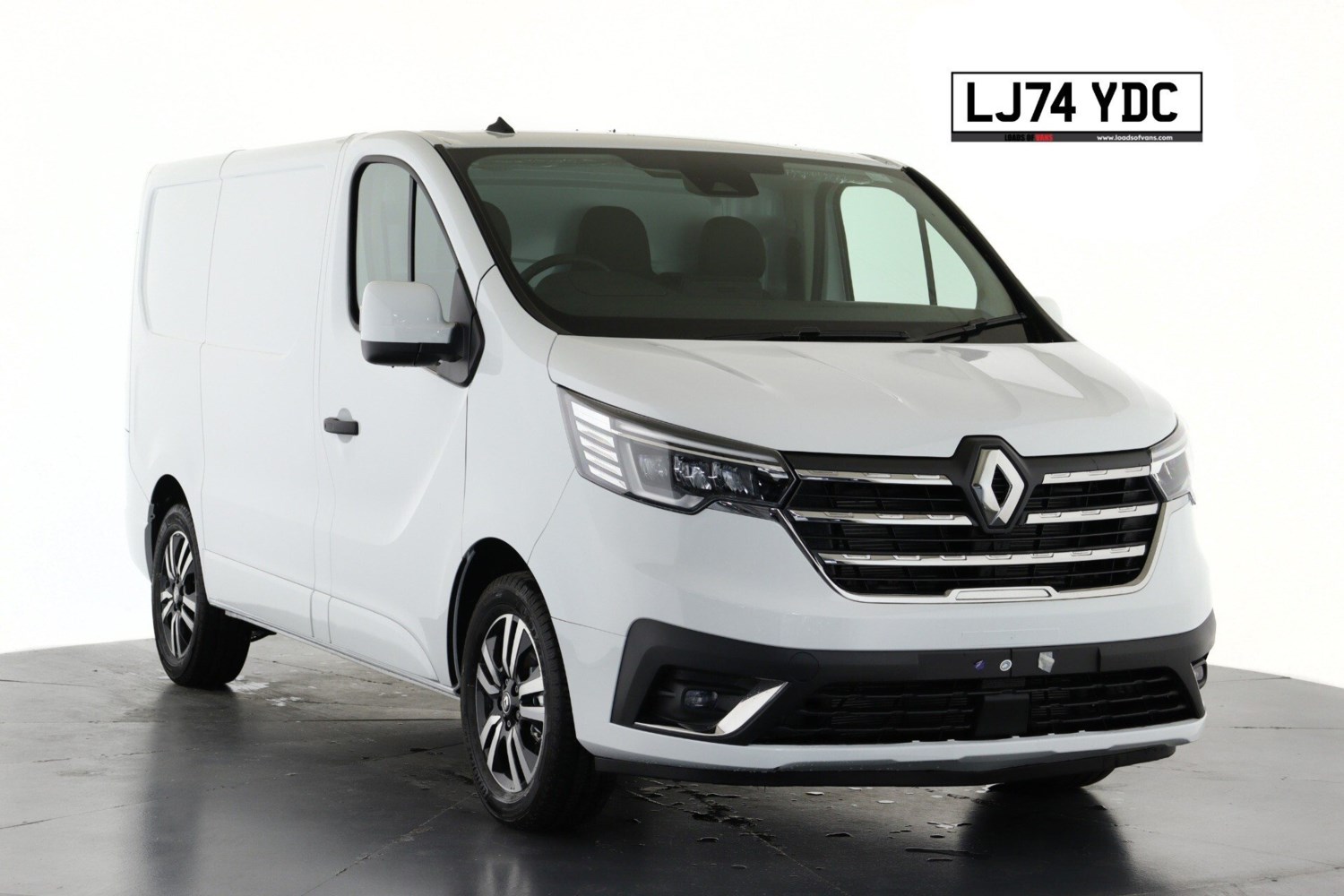 Renault Trafic Listing Image