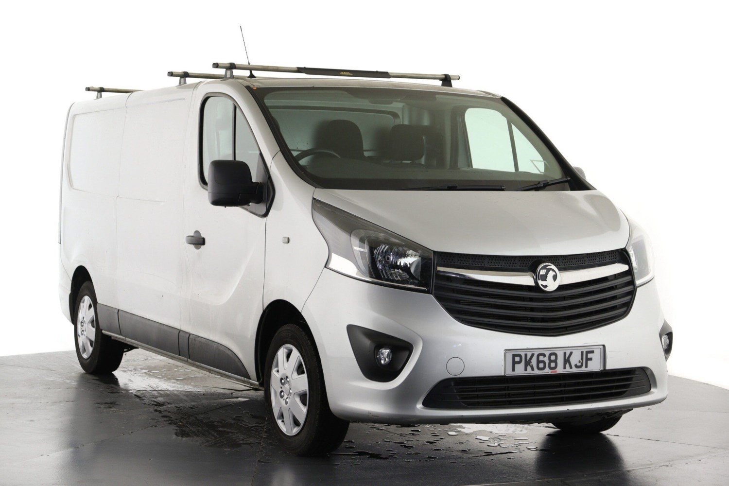 Vauxhall Vivaro Listing Image