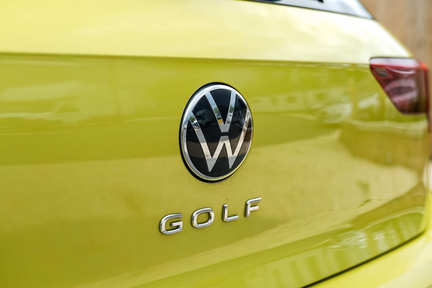 Volkswagen Golf Listing Image