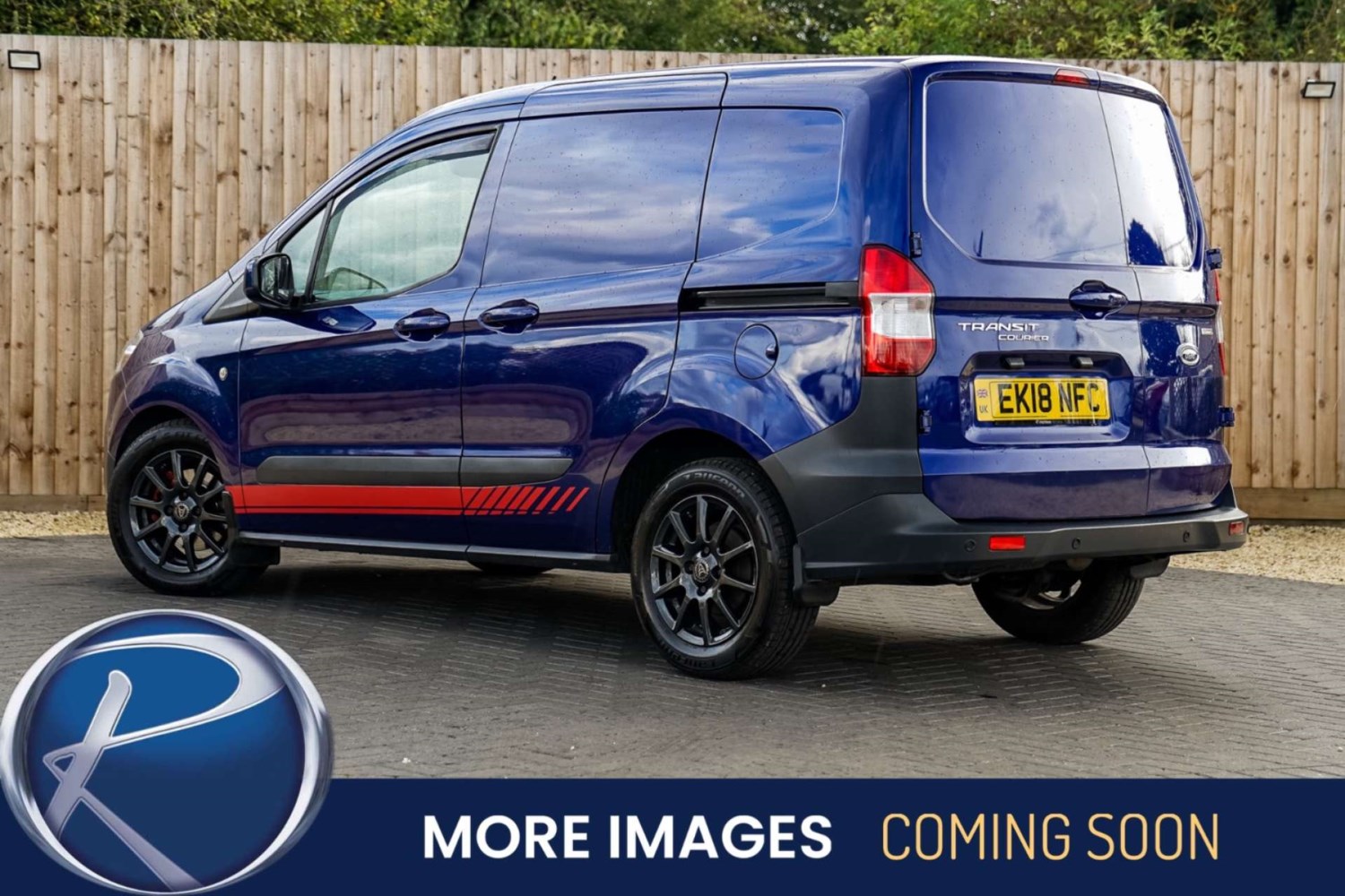 Ford Transit Courier Listing Image