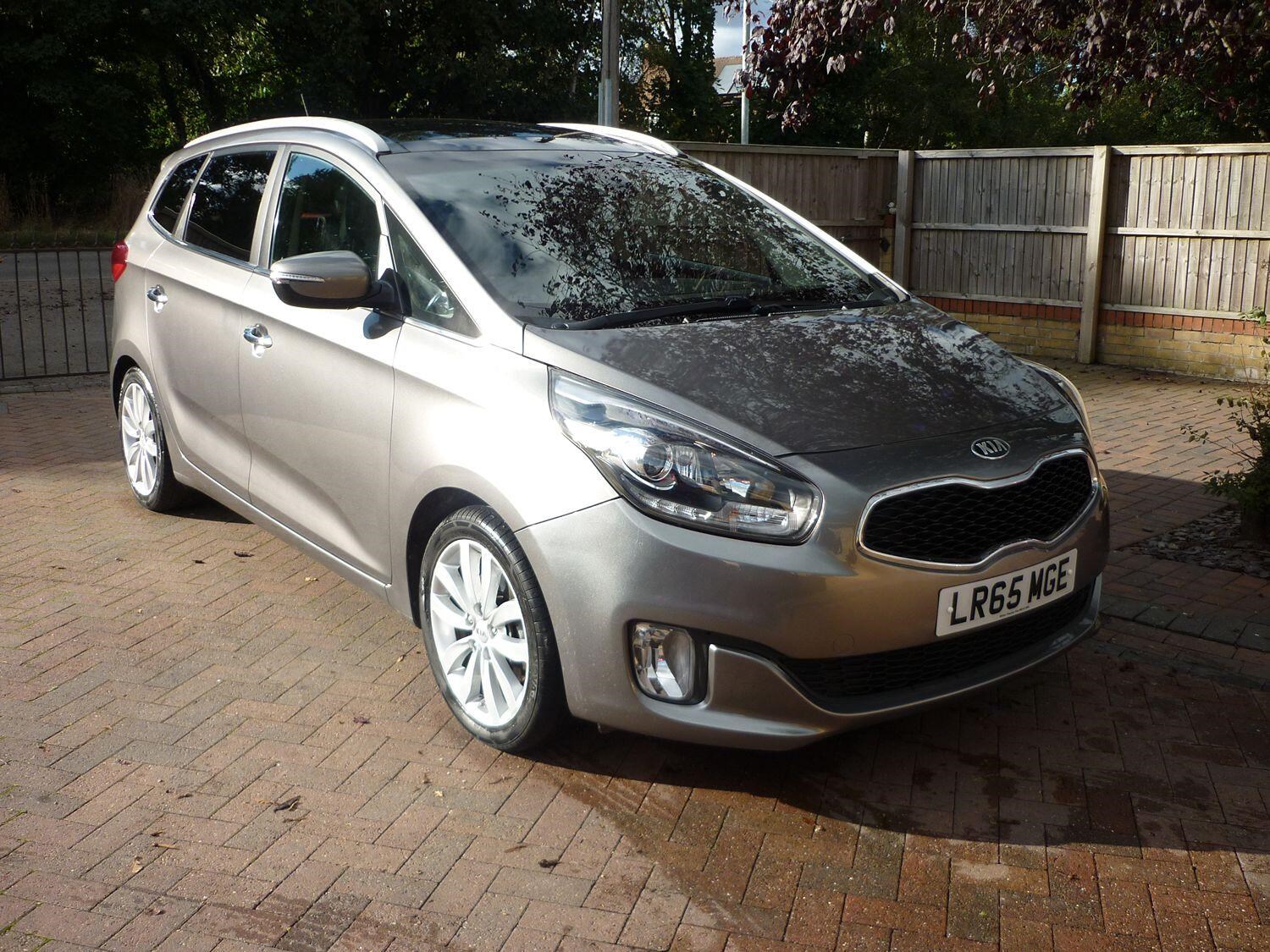 Kia Carens Listing Image