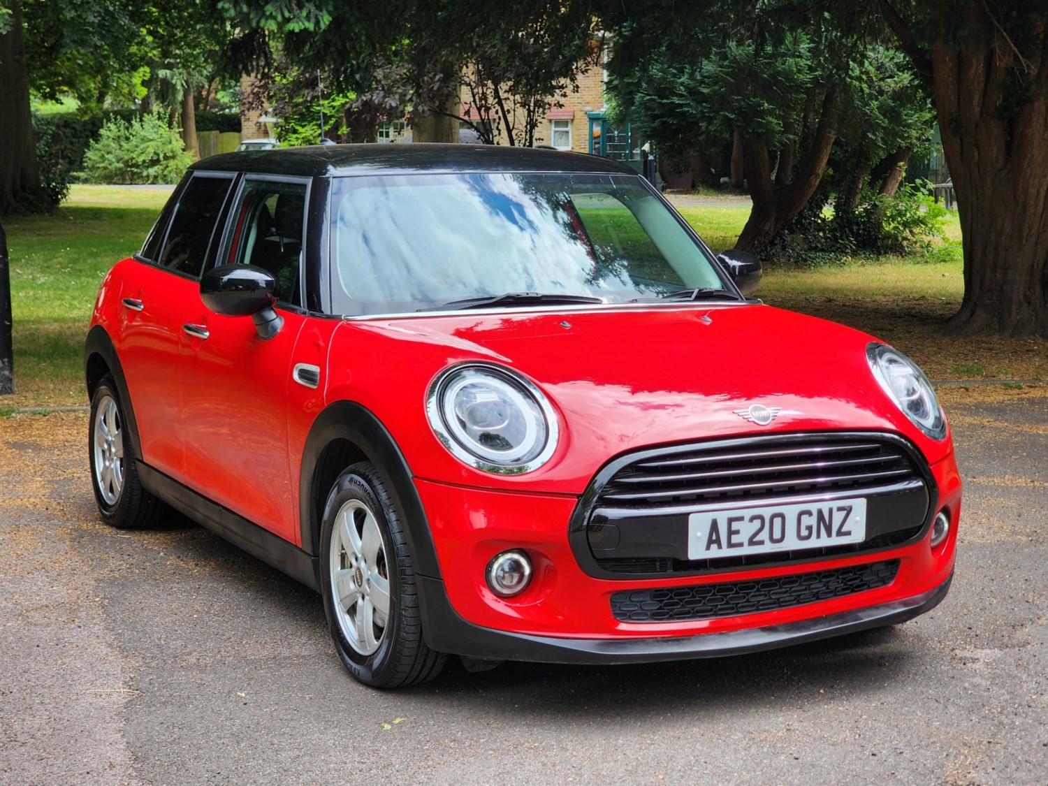 MINI Hatch Listing Image