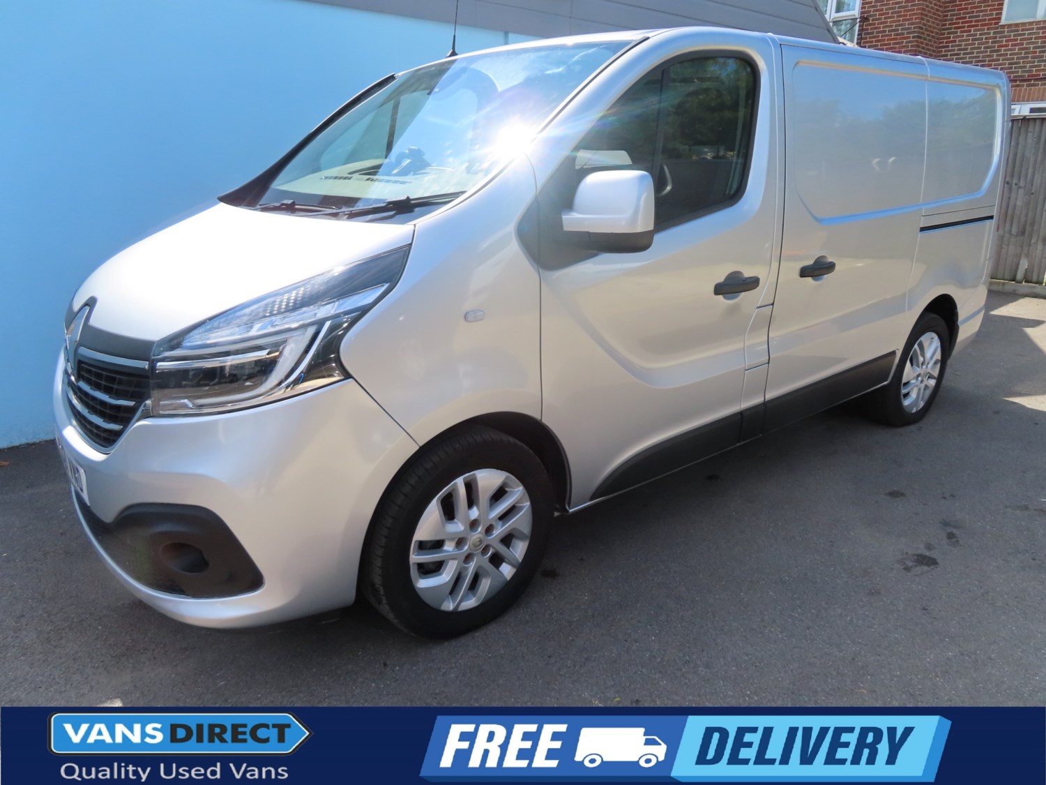 Renault Trafic Listing Image