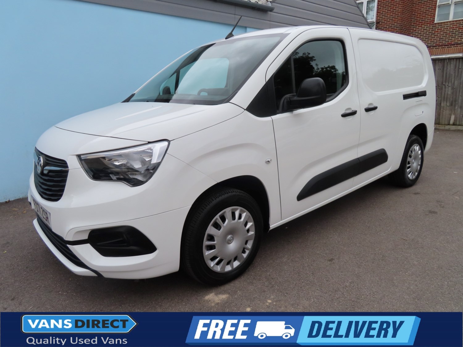 Vauxhall Combo Listing Image