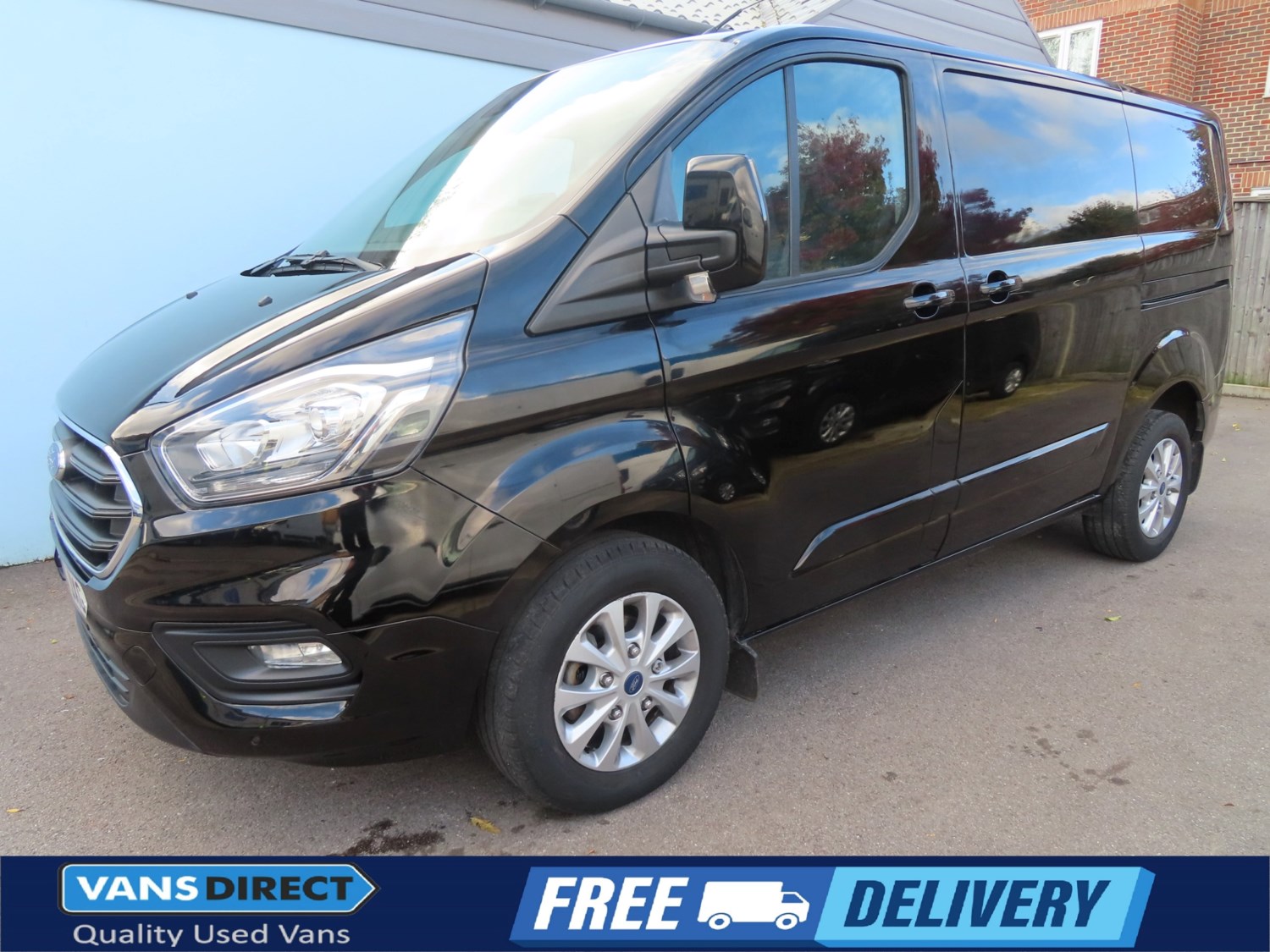 Ford Transit Custom Listing Image