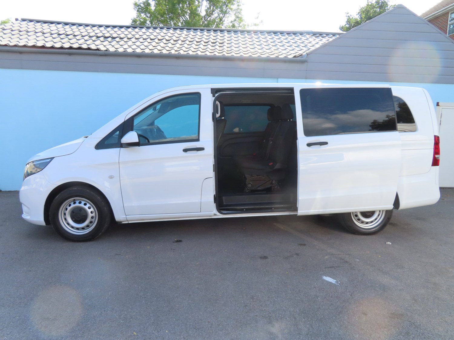 Mercedes-Benz Vito Listing Image