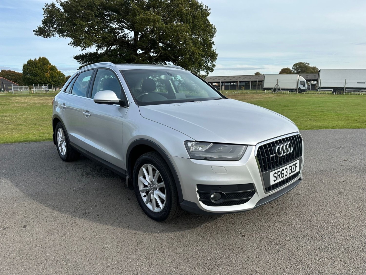 Audi Q3 Listing Image