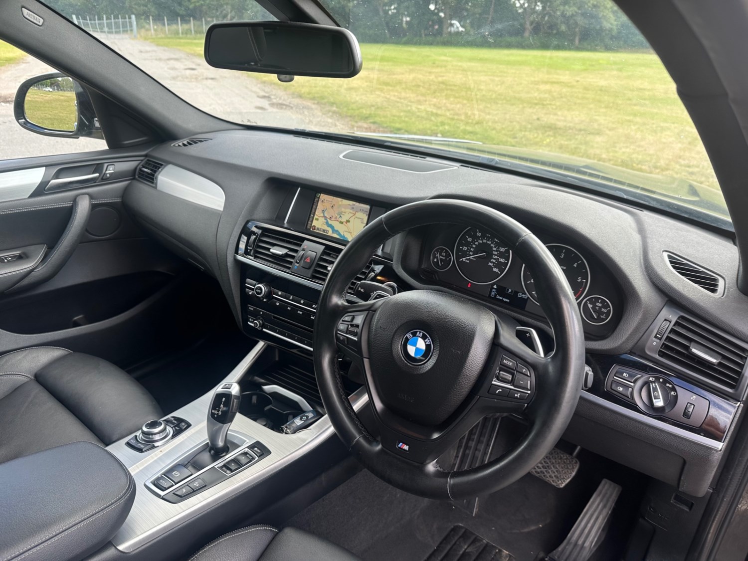 BMW X4 Listing Image