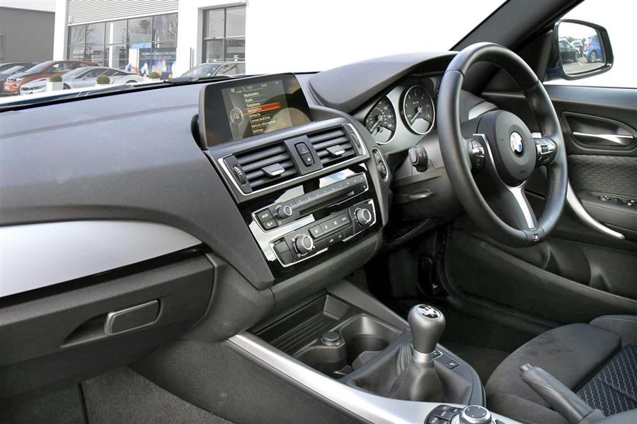 BMW 1 Series Listing Image