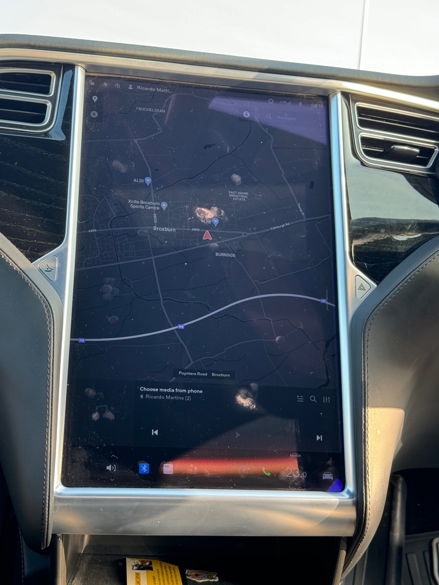 Tesla Model S Listing Image