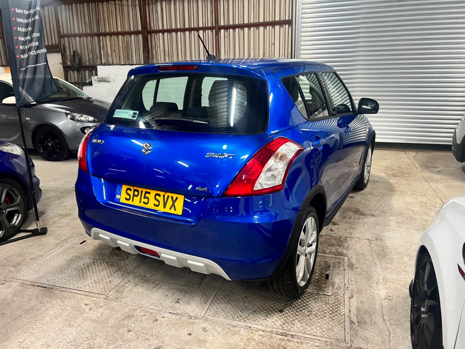 Suzuki Swift Listing Image