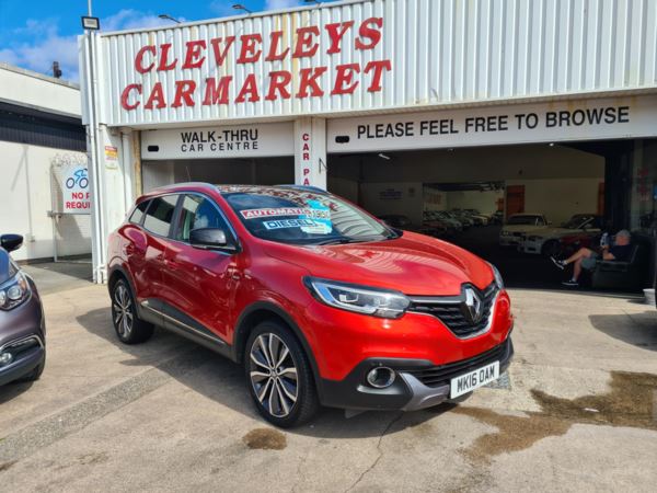 2016 (16) Renault Kadjar 1.5 dCi Diesel 'Signature Nav' Automatic For Sale In Thornton-Cleveleys, Lancashire