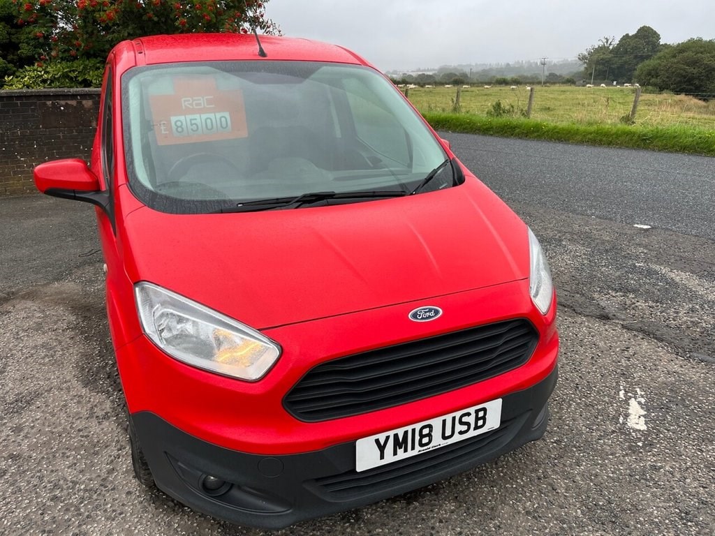 Ford Transit Courier Listing Image