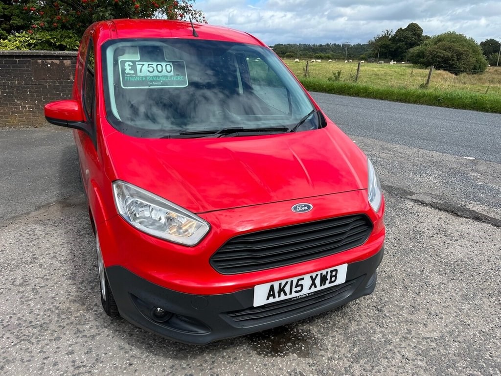 Ford Transit Courier Listing Image