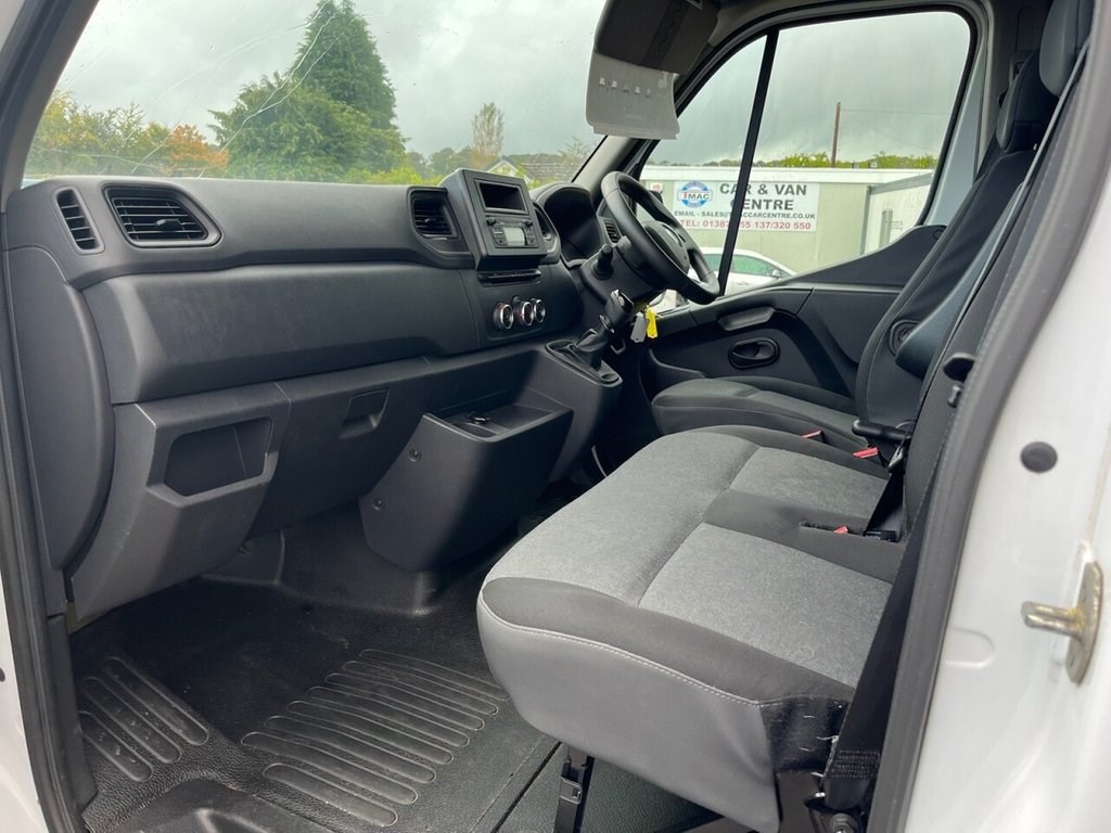 Renault Master Listing Image