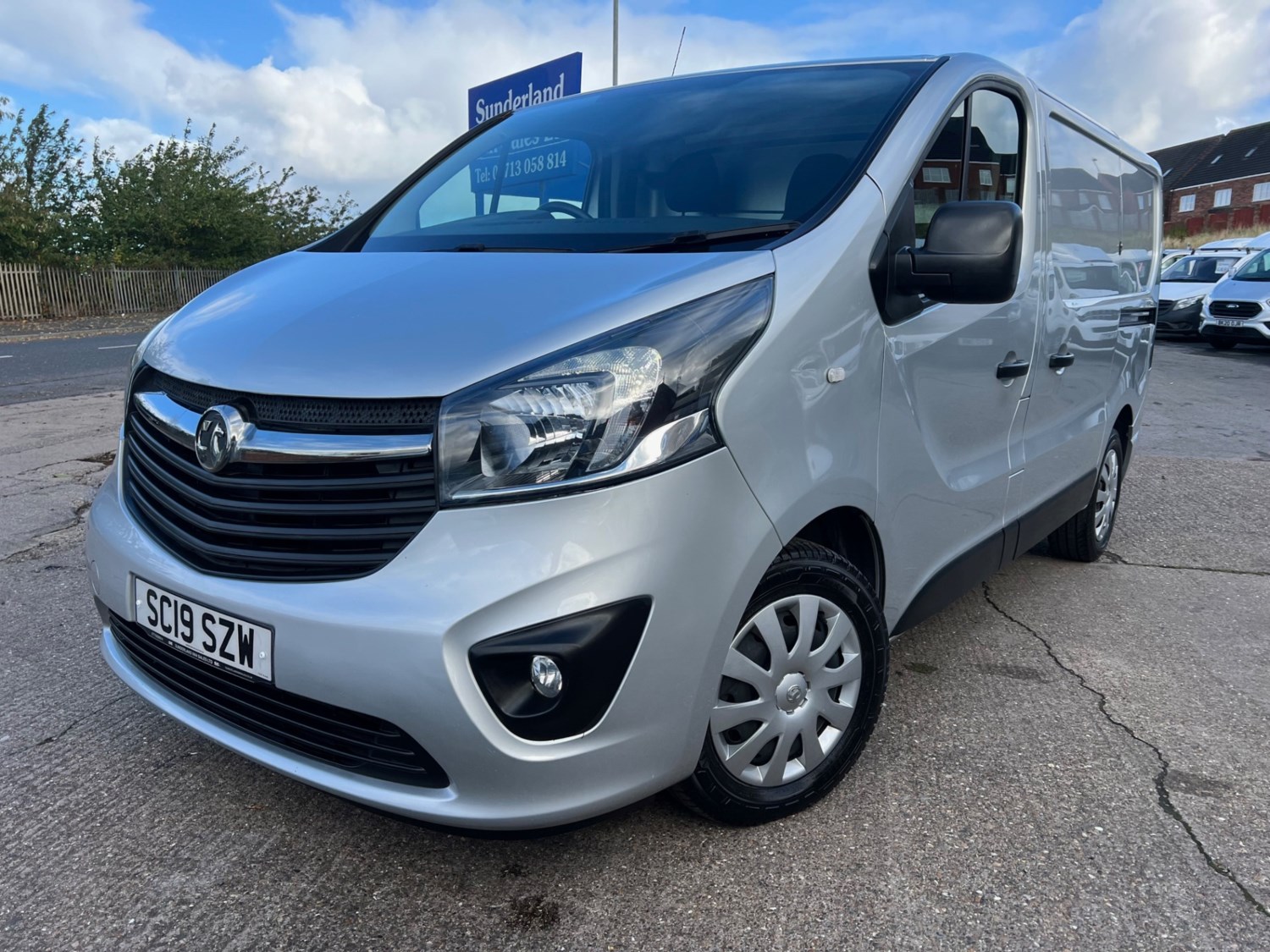 Vauxhall Vivaro Listing Image