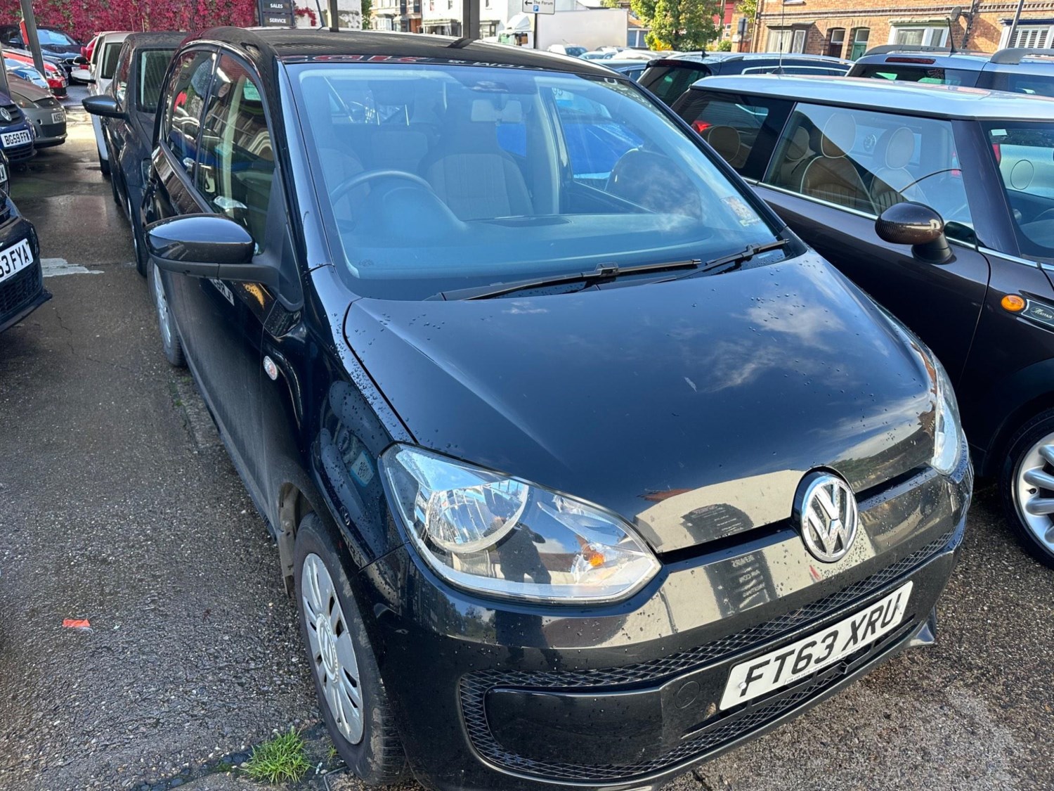 Volkswagen up! Listing Image