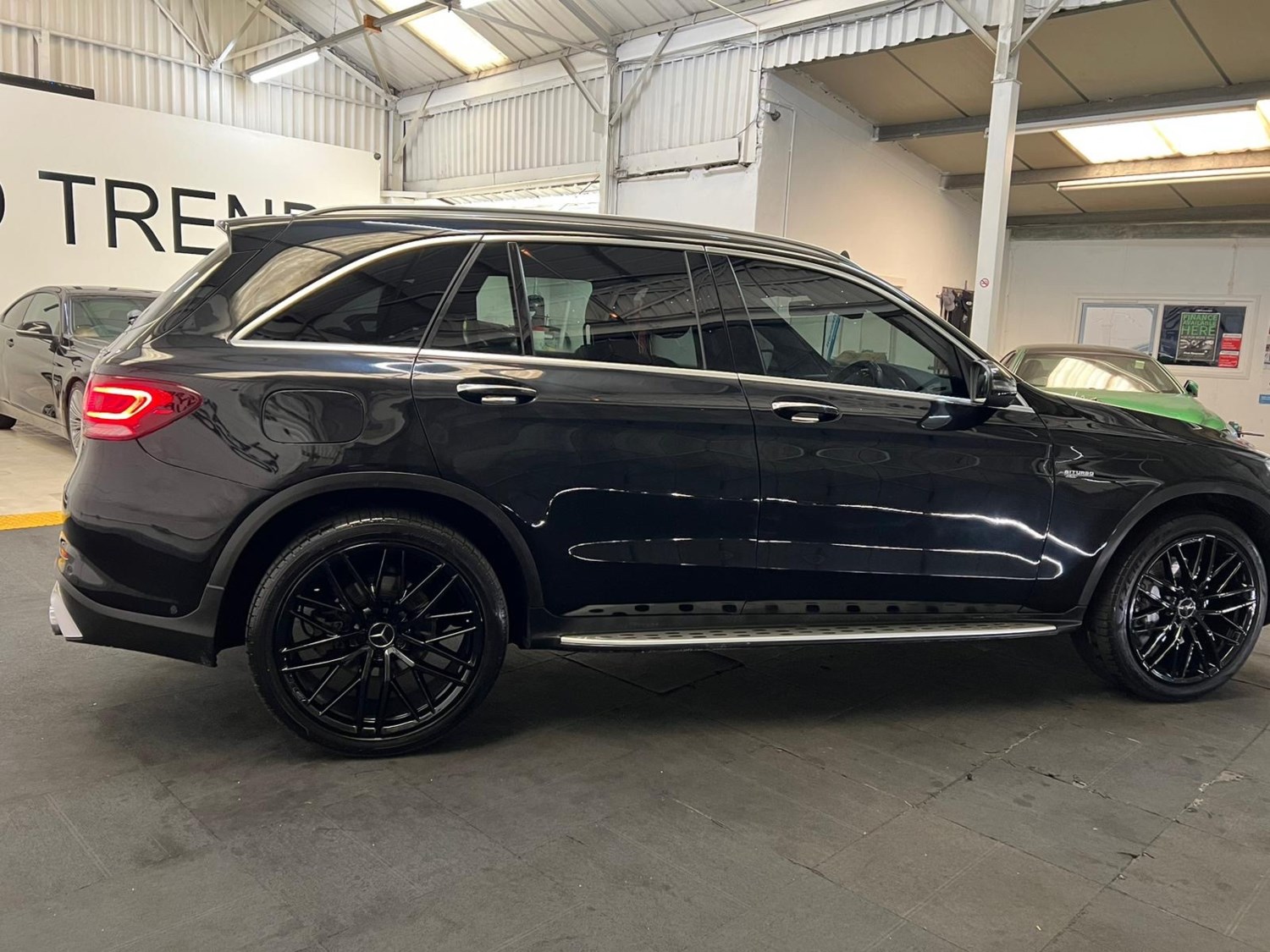 Mercedes-Benz GLC Listing Image