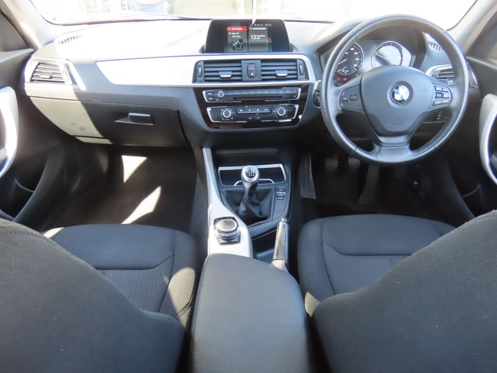 BMW 1 Series Listing Image