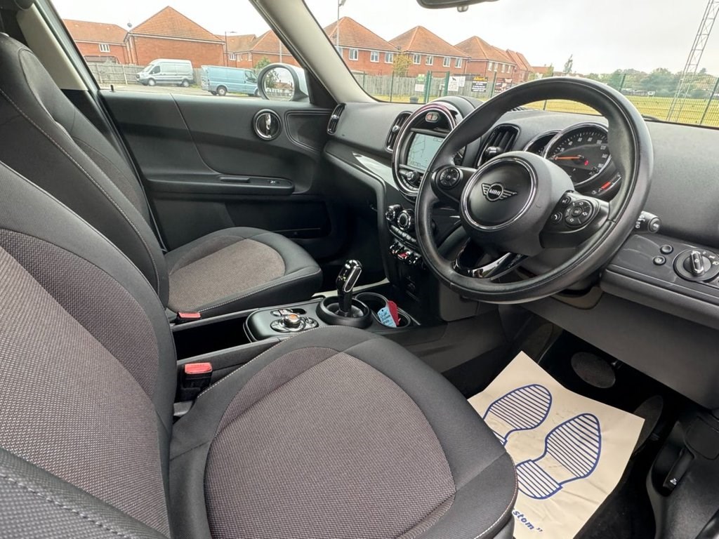 MINI Countryman Listing Image