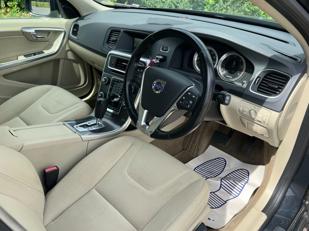 Volvo V60 Listing Image